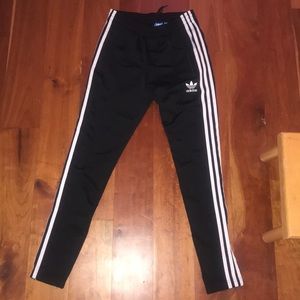 Woman’s adidas 3 stripe pants